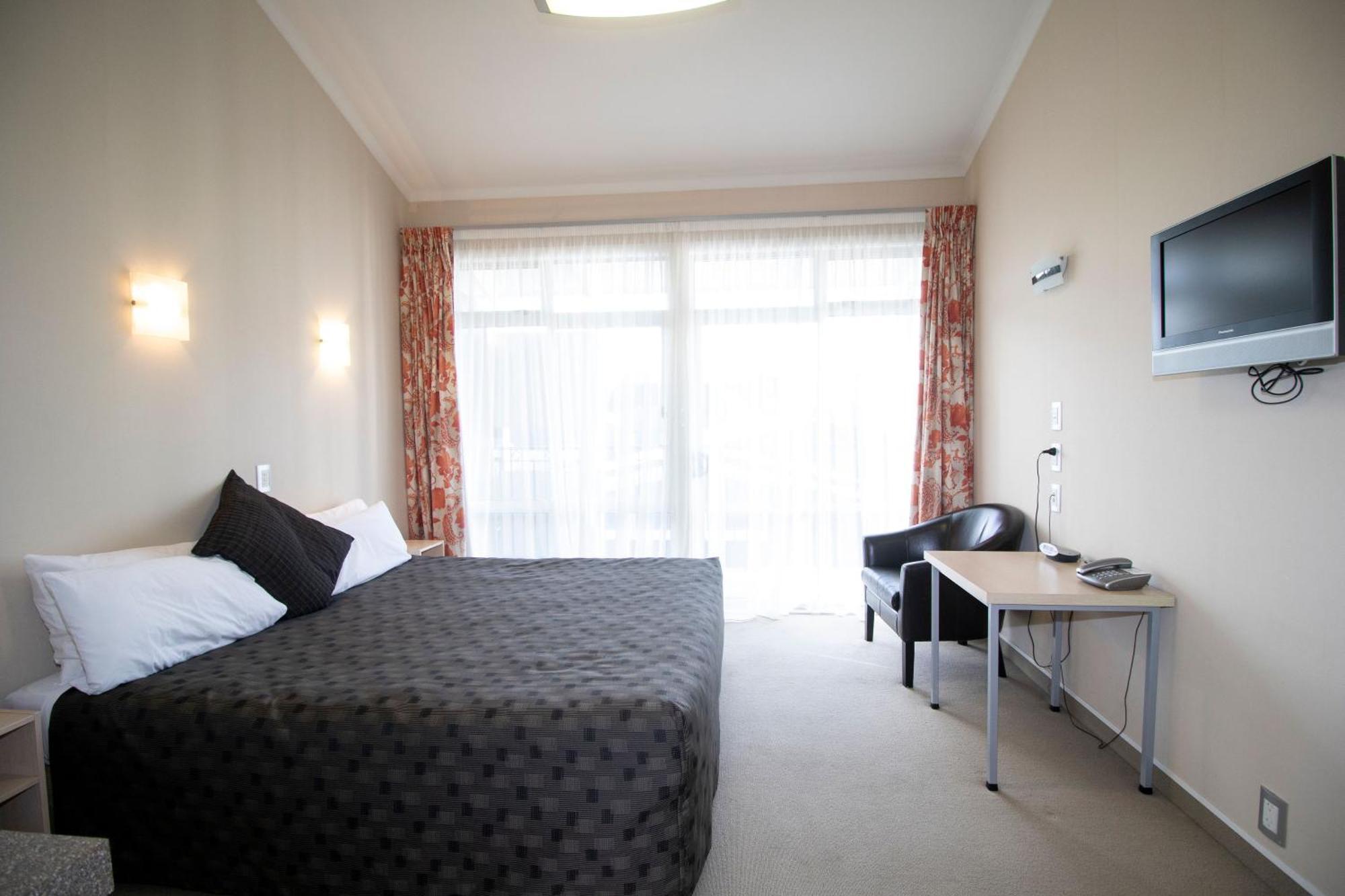 The Avenue Hotel Whanganui Bagian luar foto